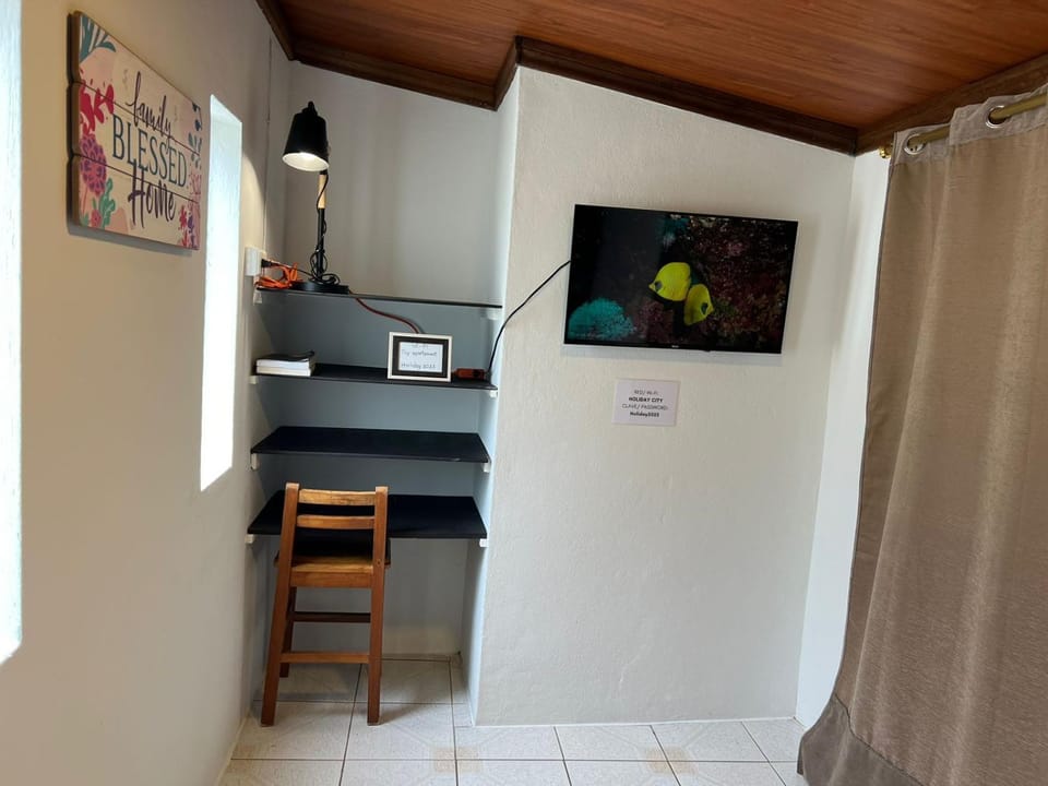 Tiny apartment in the city rooftop terrace Apartment in Banos