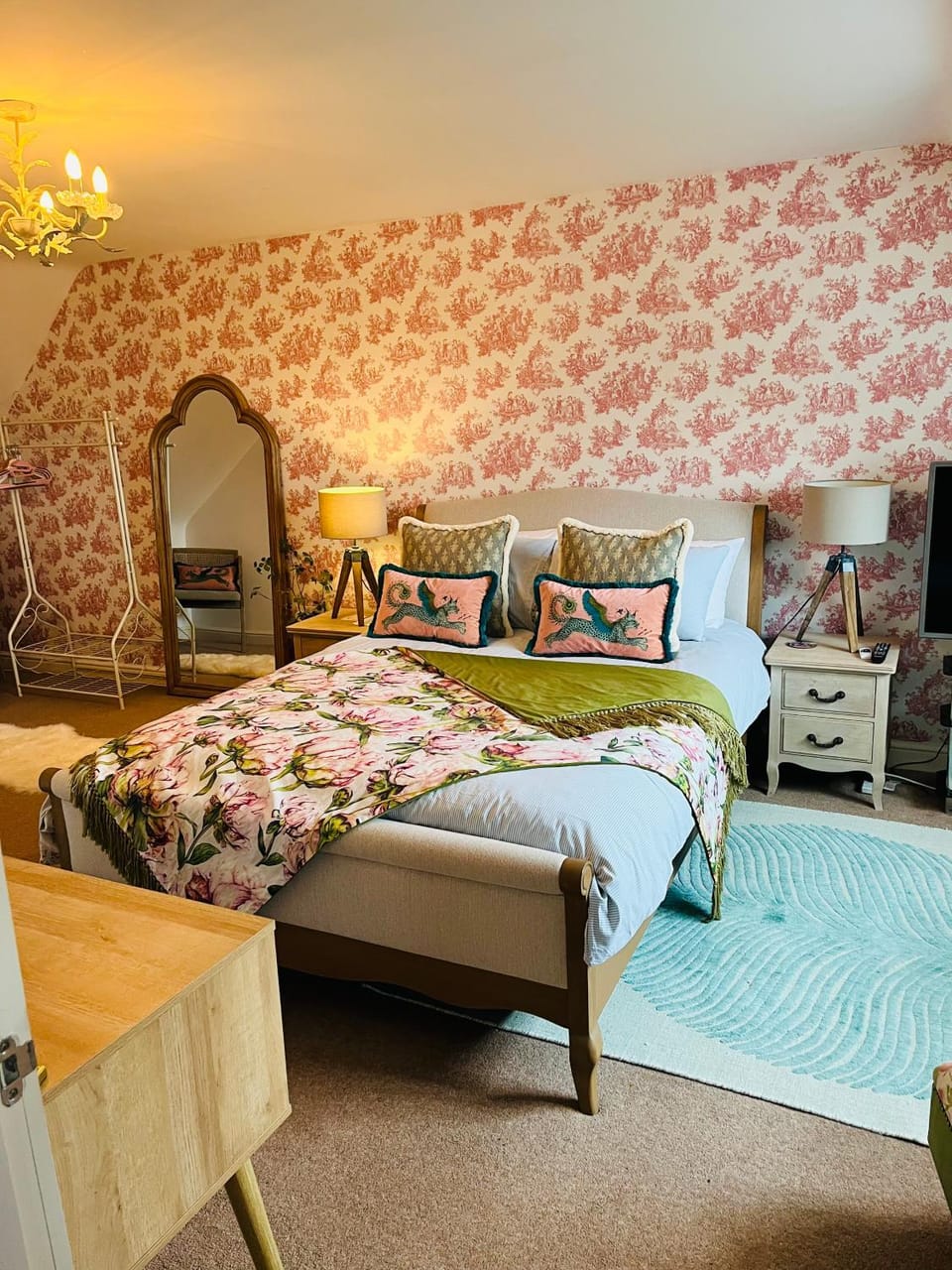 Bed, Bedroom