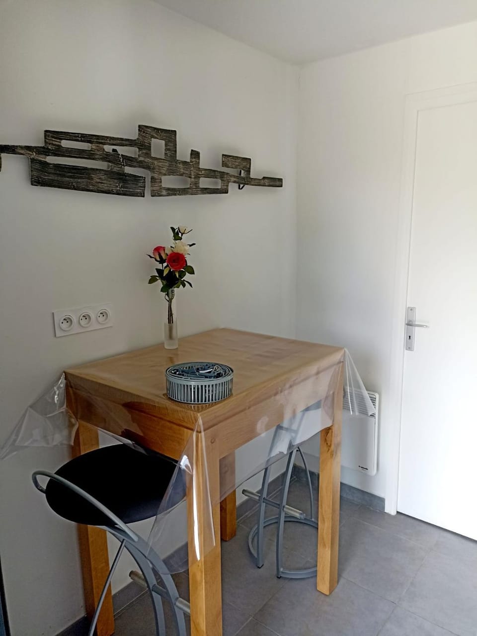 Property building, Living room