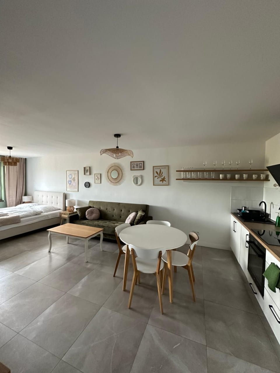 Apartamenty Czerwona Stodoła Apartment in Lower Silesian Voivodeship
