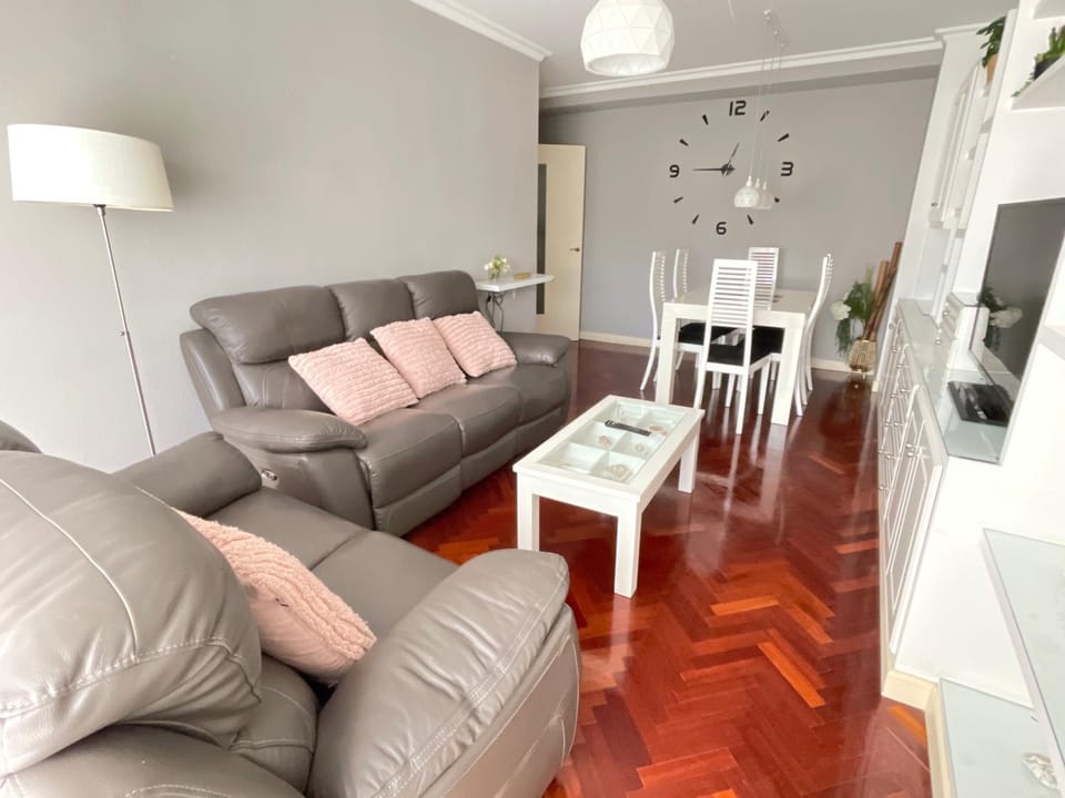 Piso Plaza Ravella Apartment in O Salnés