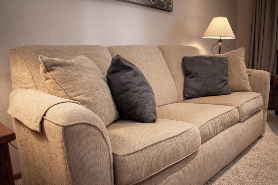 Living room, Seating area, furniture