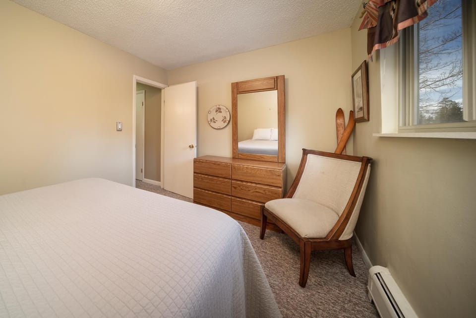 Bed, Day, Bedroom, furniture