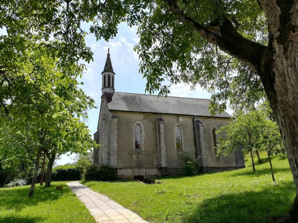 Day, Natural landscape, Place of worship, Garden, Garden, Garden view, Landmark view