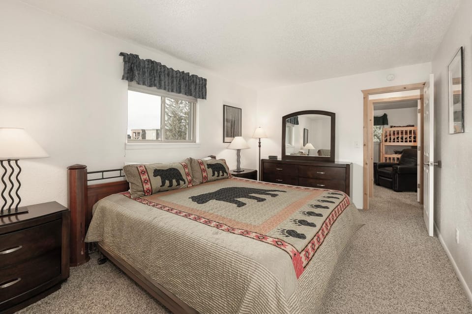 Bed, Day, Bedroom, furniture