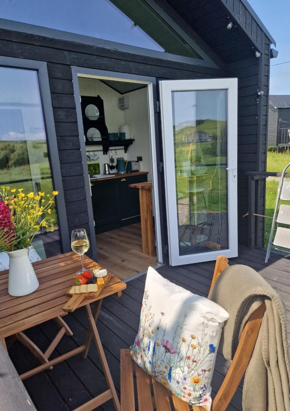 Wild Meadow Huts House in Doolin