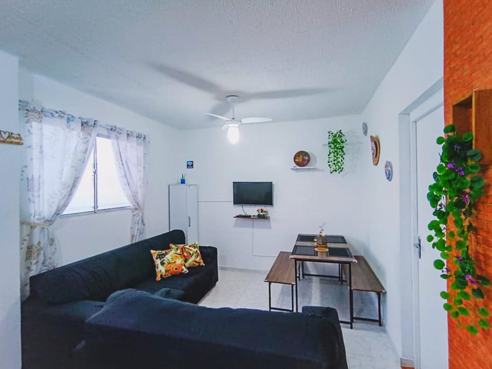 Communal lounge/ TV room, TV and multimedia, Living room, Seating area, Dining area, Evening entertainment, fireplace