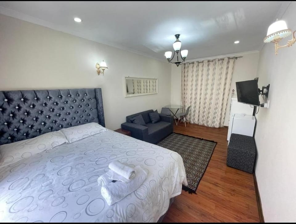 Tia Maria cottage Apartment in Cape Town
