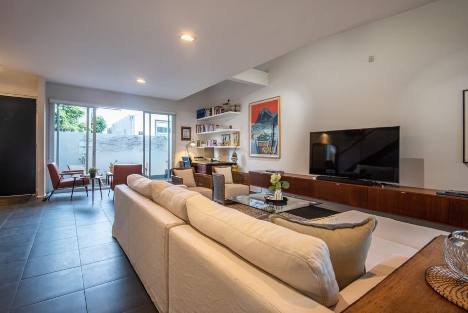 TV and multimedia, Living room