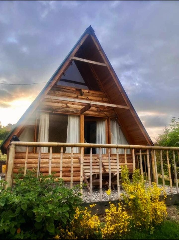 Cabaña en La Calera Zihita Campground/ 
RV Resort in Cundinamarca, Colombia