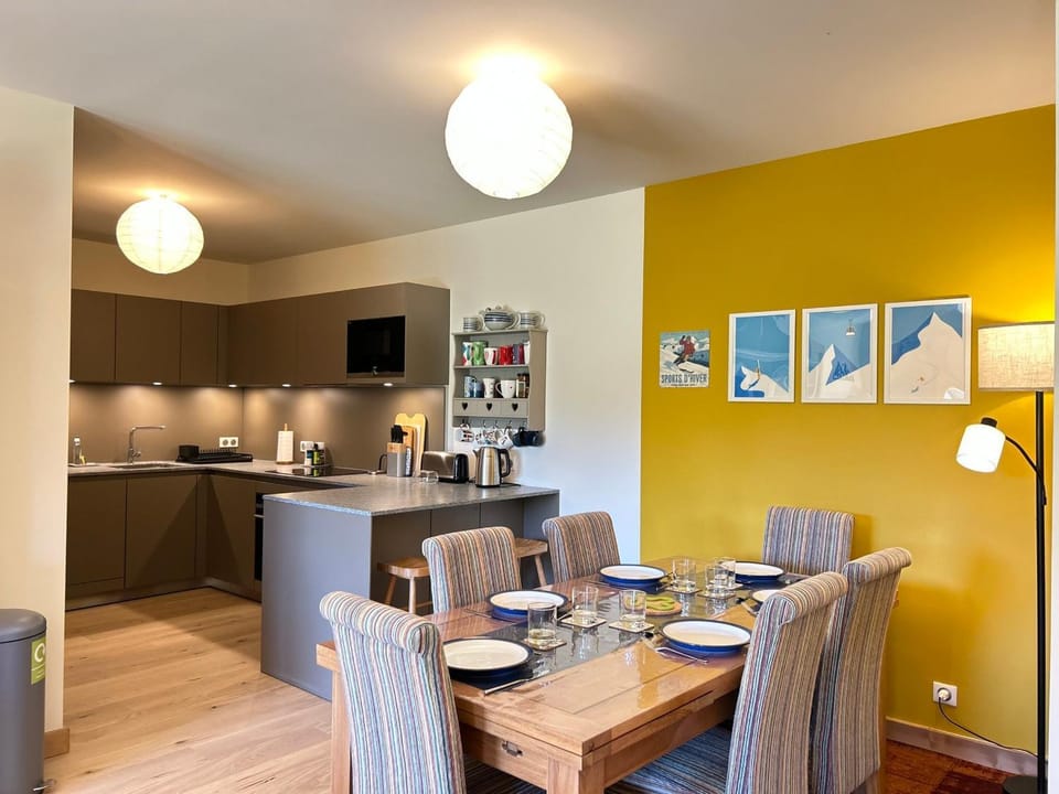 Luxueux Appartement au Centre des Gets avec Jardin, Proche Pistes, 3 Chambres, Wi-Fi, Parking - FR-1-623-338 Apartment in Les Gets