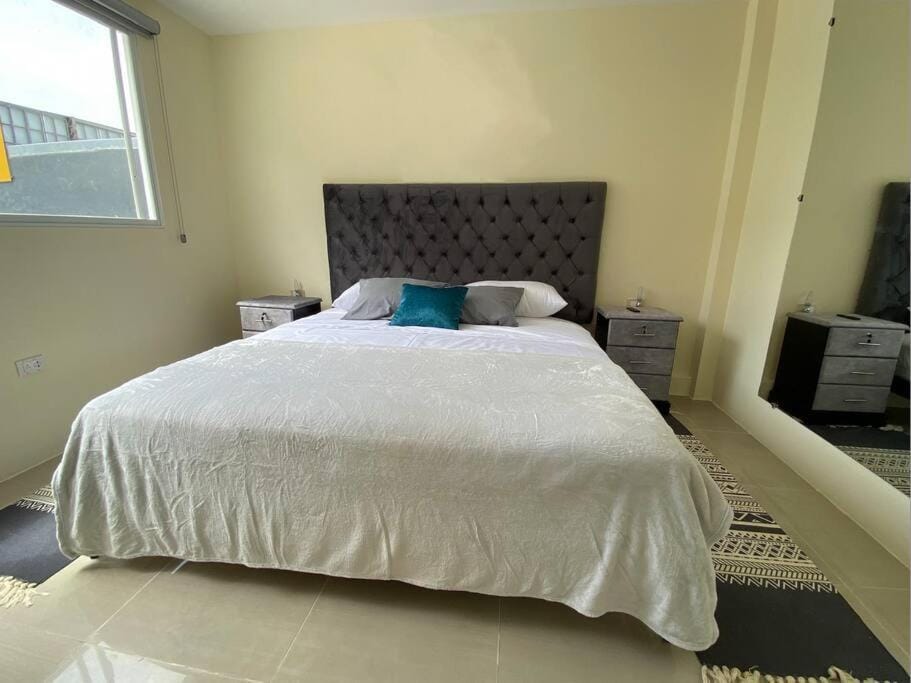 Bed, Photo of the whole room