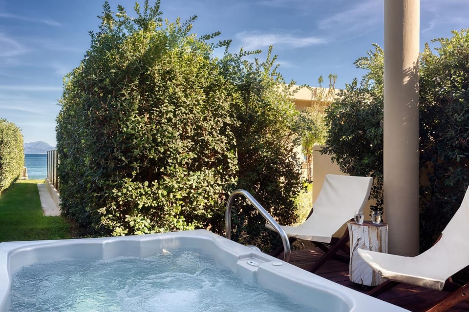 Hot Tub, View (from property/room), Garden view