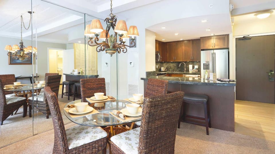 Maui Westside Presents: Whaler 420 - Best location in Kaanapali beach Apartment hotel in Kaanapali