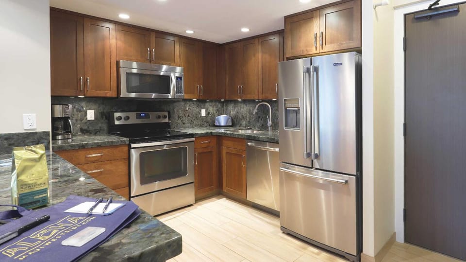 Coffee/tea facilities, Kitchen or kitchenette, dishwasher, minibar, pet friendly