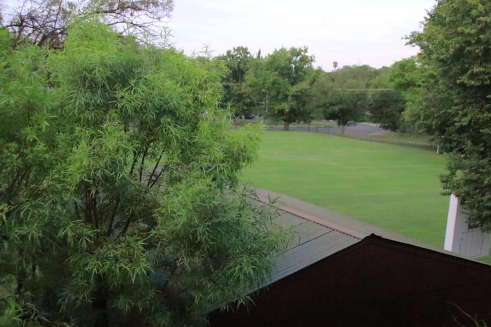 Wampex guest house Bed and Breakfast in Pretoria