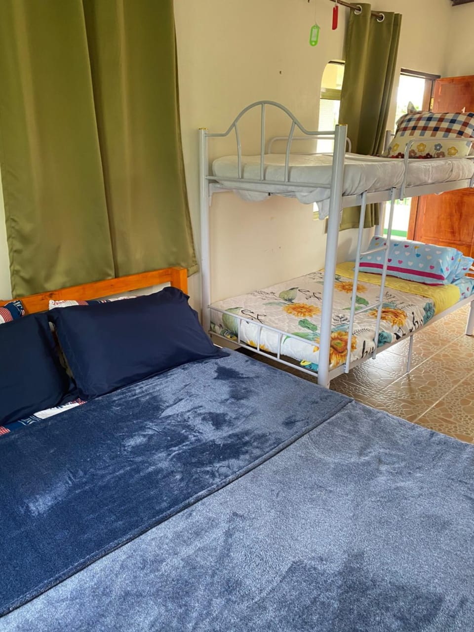 Palanca Lodging Home Bed and Breakfast in Calabarzon