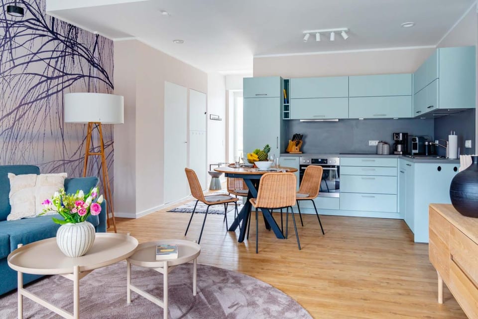 Kitchen or kitchenette, Living room