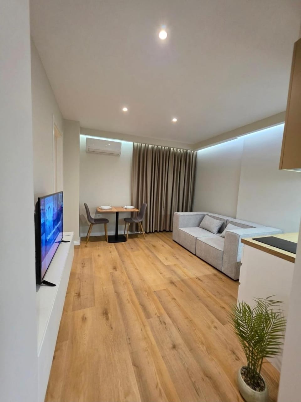 TV and multimedia, Living room