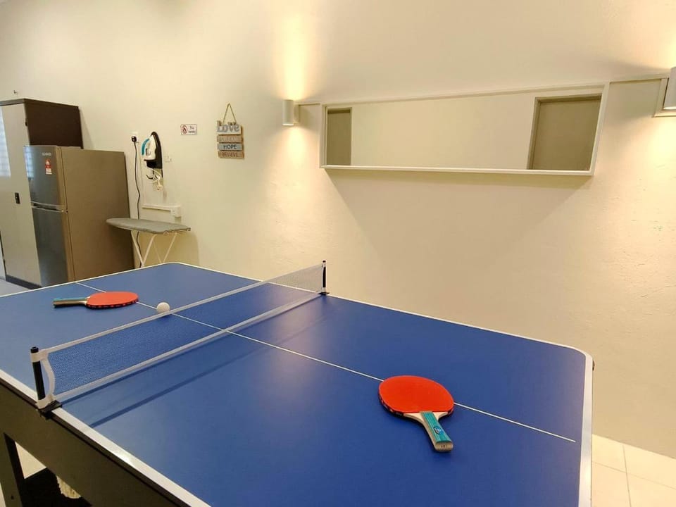 Newcastle Seri Impian Snooker Ping Pong Neflix House in Johor