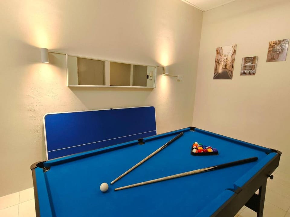 Newcastle Seri Impian Snooker Ping Pong Neflix House in Johor
