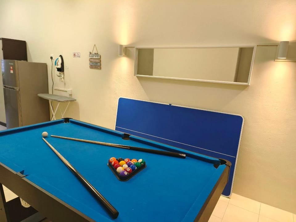 Newcastle Seri Impian Snooker Ping Pong Neflix House in Johor