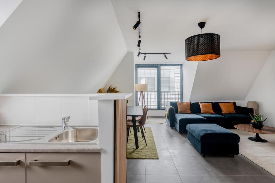 Living room, Photo of the whole room, Seating area, Dining area