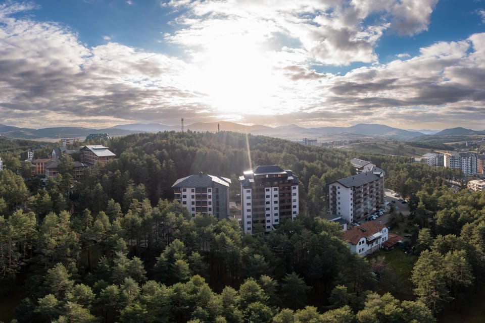Property building, Natural landscape