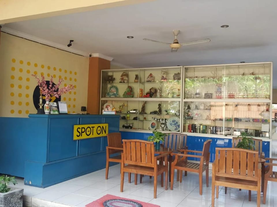 Property building, Lobby or reception