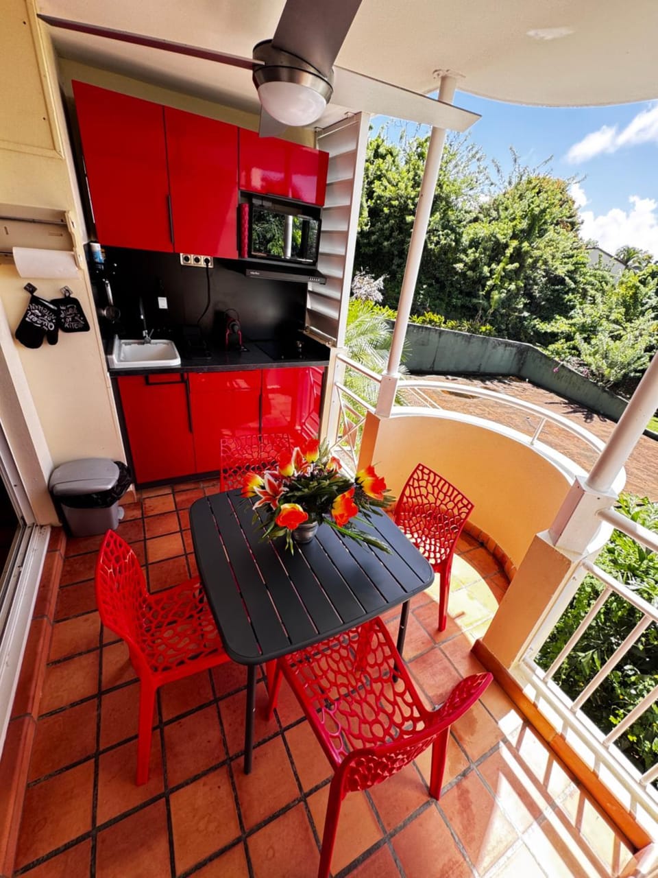 Studio ROUGE GORGE TARTANE Apartment hotel in La Trinité