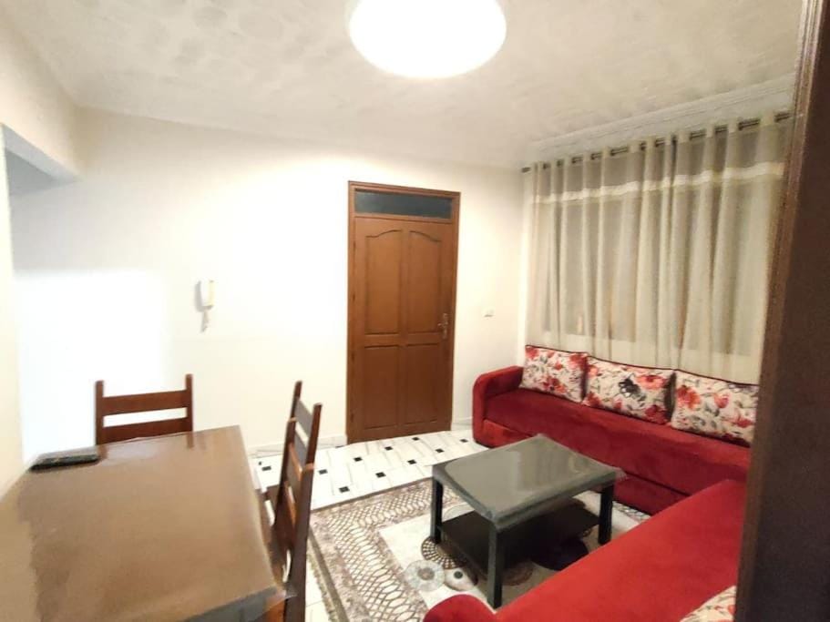 City Centre Apartment - New Deco Apartment in Tangier
