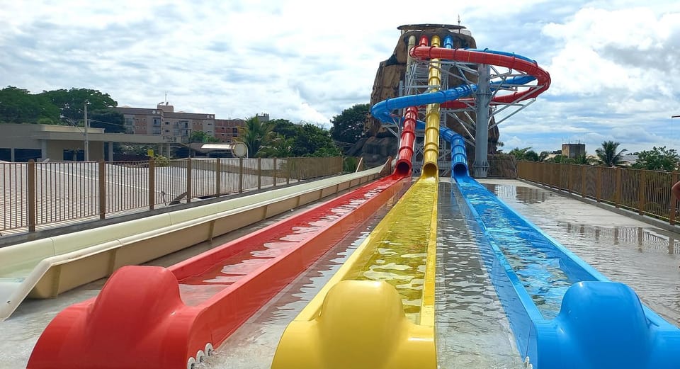 APARTAMENTO SPAZZIO DI ROMA com acesso ao acqua park splash Apartment in State of Goiás