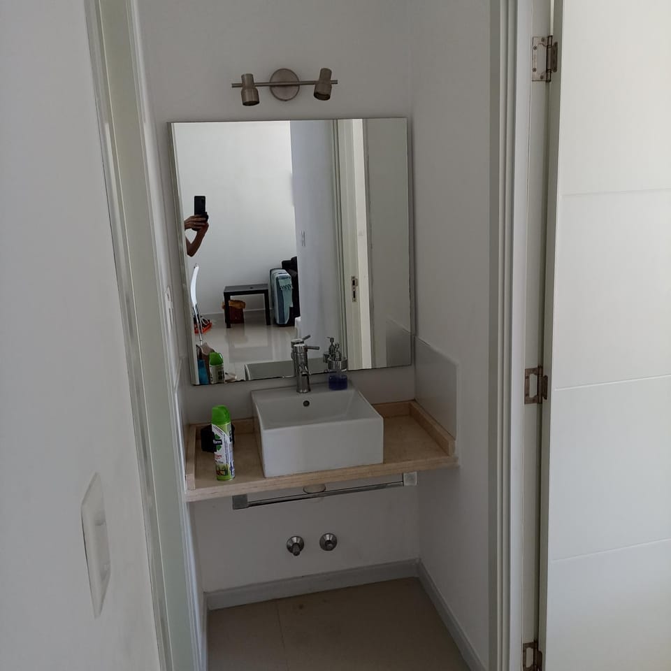 Cerca de la brava con buenos servicios Apartment in Punta del Este