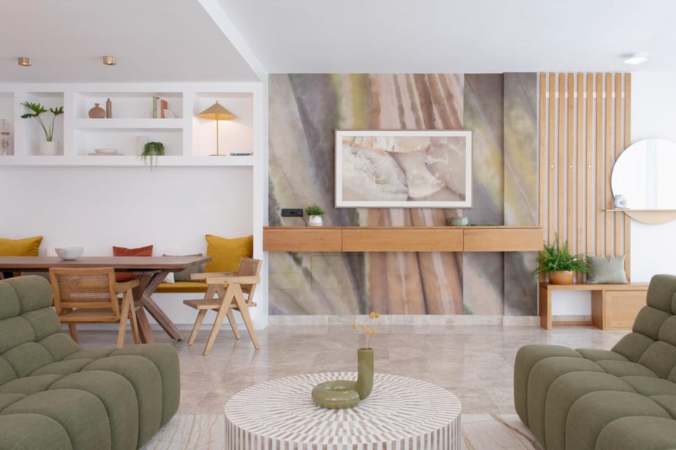 Living room, Seating area