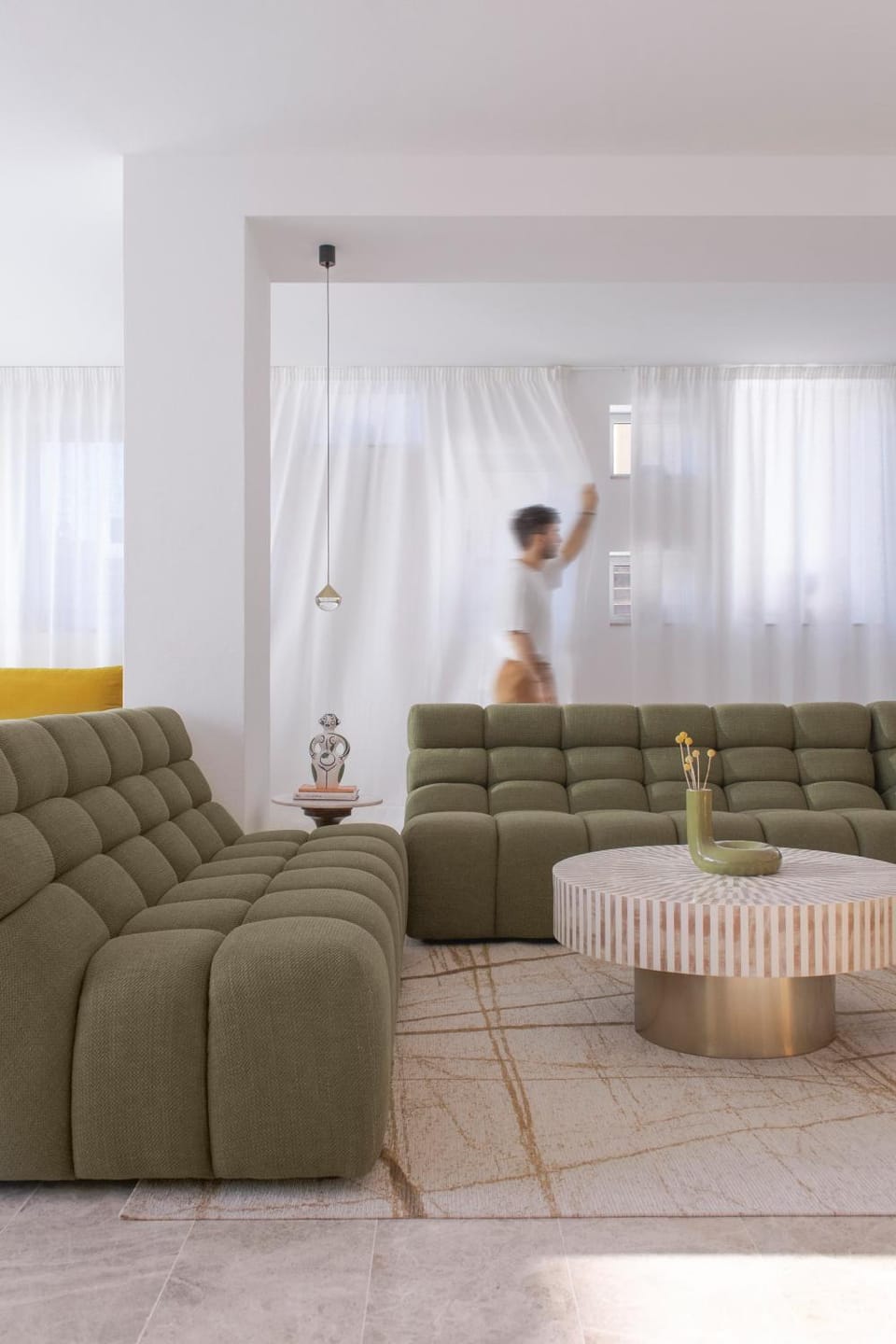 Living room, Seating area