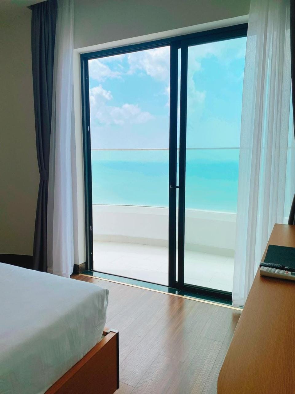 TMS PULLMAN HOTEl, CĂN HỘ SIÊU SANG, TRỰC DIỆN BIỂN Apartment in Vietnam
