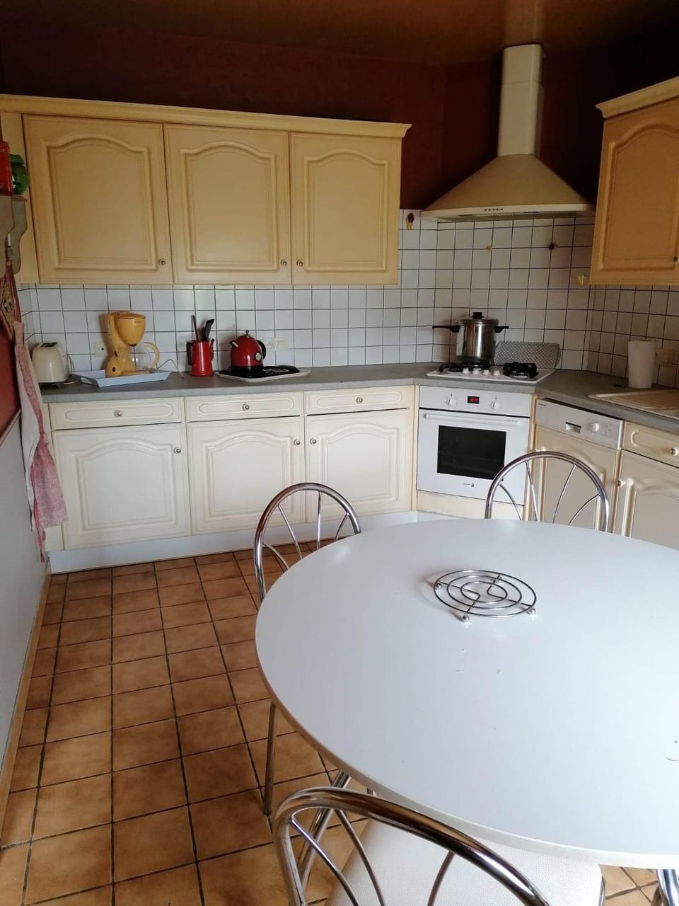 Coffee/tea facilities, Kitchen or kitchenette, dishwasher, minibar, pet friendly, stove, toaster