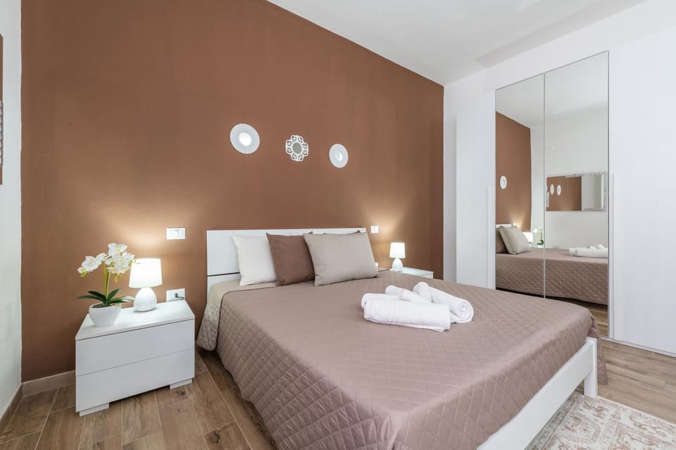 Living room, Bedroom