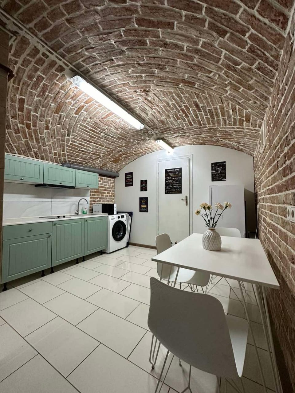 2х кім-й Loft на площі Філармонії Apartment in Ukraine