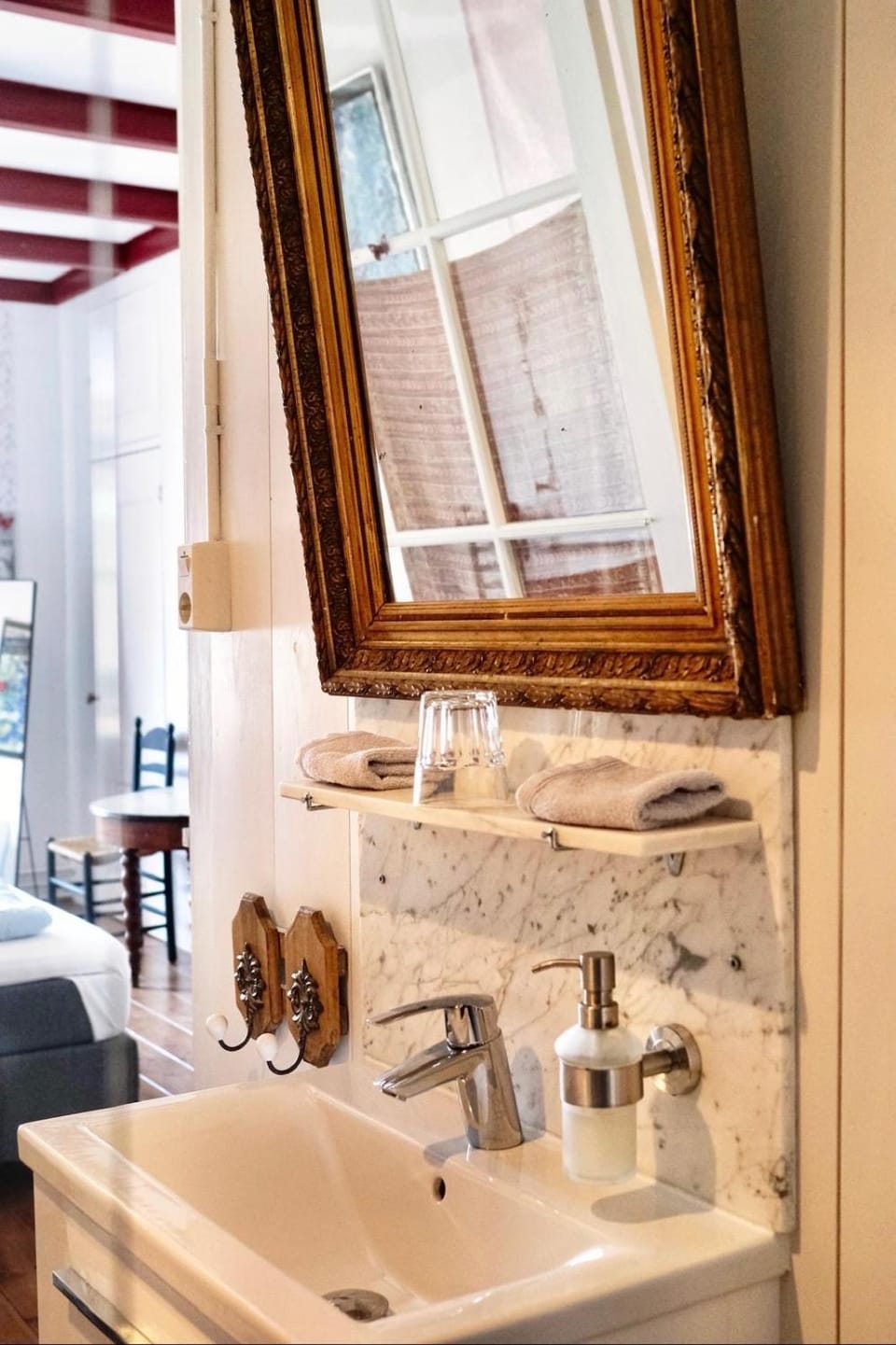 B&B Röderhaus Guesthouse Goedereede Bed and Breakfast in South Holland (province)