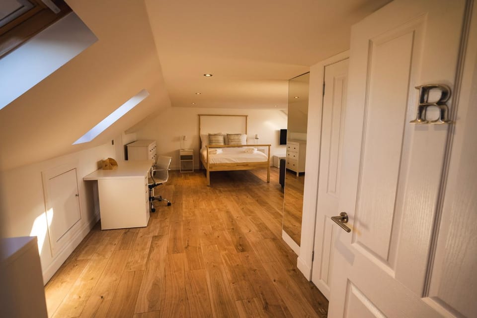 Castle Beach Villa in Dundee