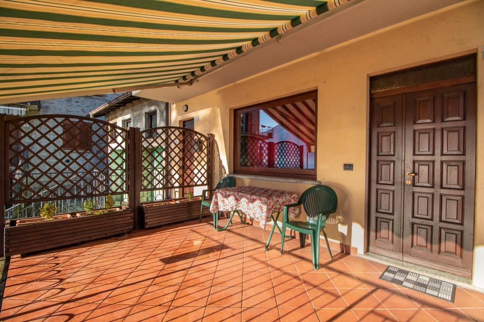 House Nicholas House in Lombardy