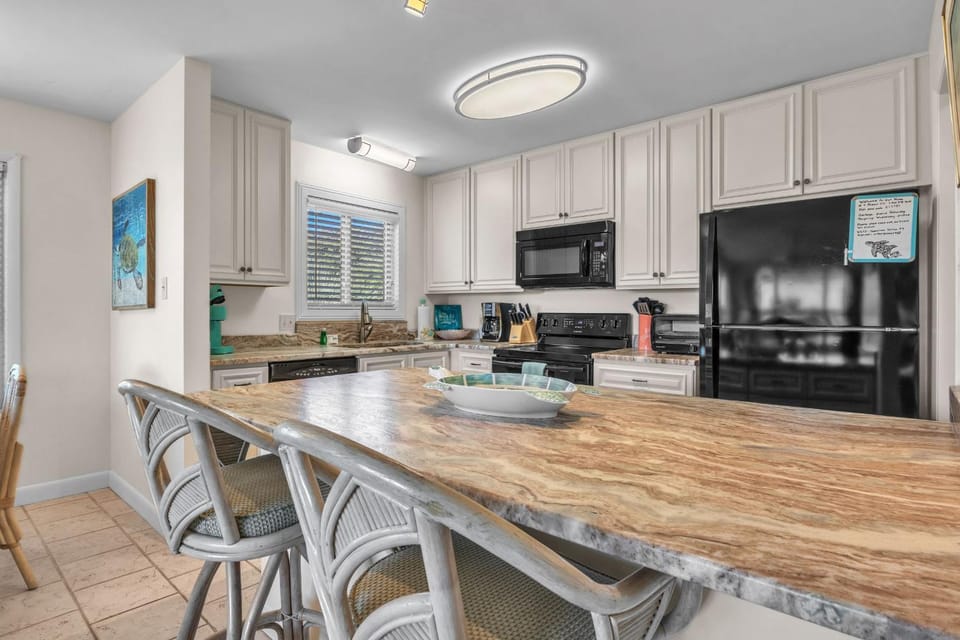 #7 Ocean Court by Oak Island Accommodations Apartment in Caswell Beach