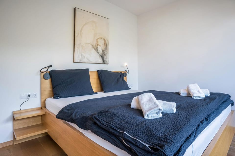 Living room, Bedroom