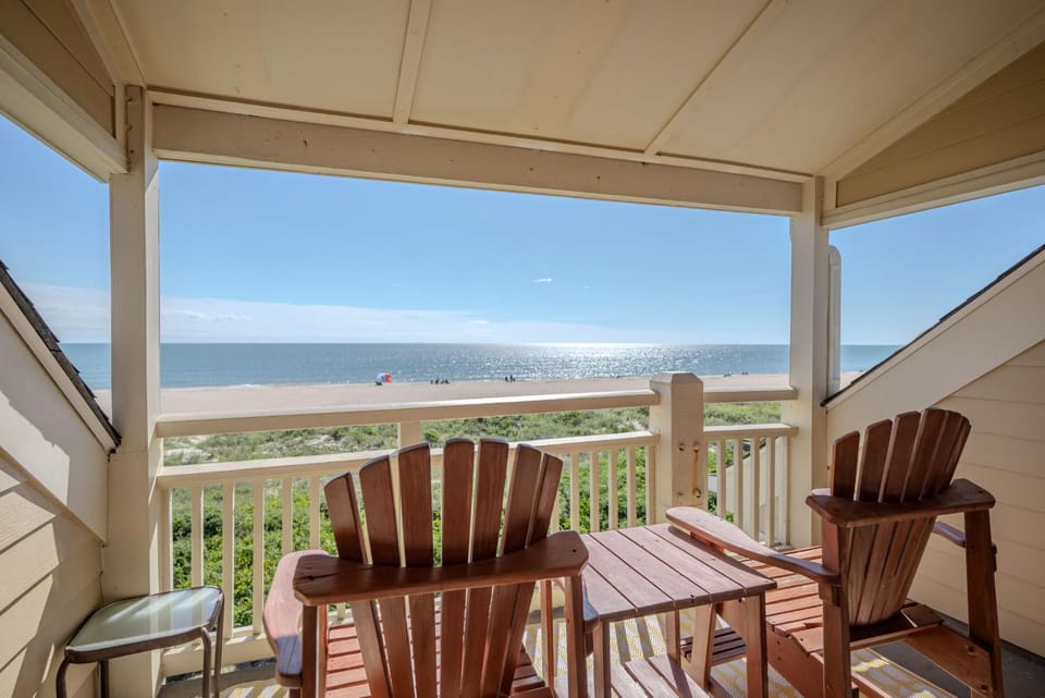 A Dream Come True by Oak Island Accommodations Apartment in Caswell Beach
