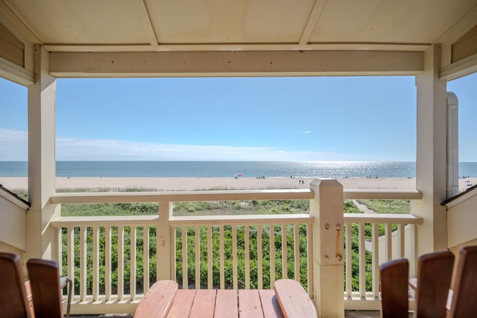 A Dream Come True by Oak Island Accommodations Apartment in Caswell Beach