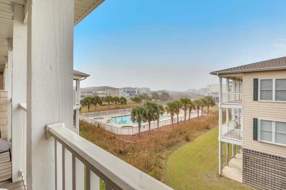 Sol Retreat by Oak Island Accommodations Apartment in Oak Island