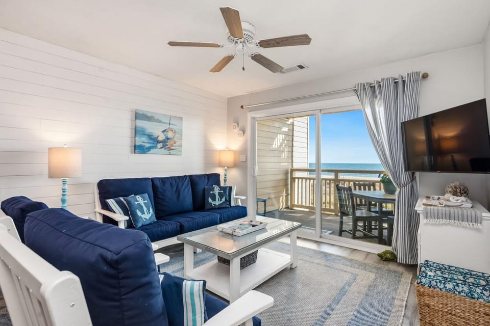 Ocean Breeze House in Caswell Beach