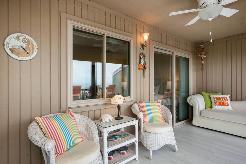 A Searious Sunset View by Oak Island Accommodations Apartment in Caswell Beach
