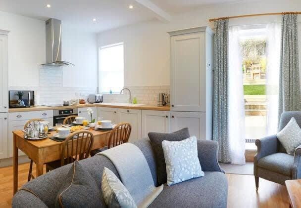 Six Matlock Apartment - Gorgeous apartment, stunning sea views House in Filey